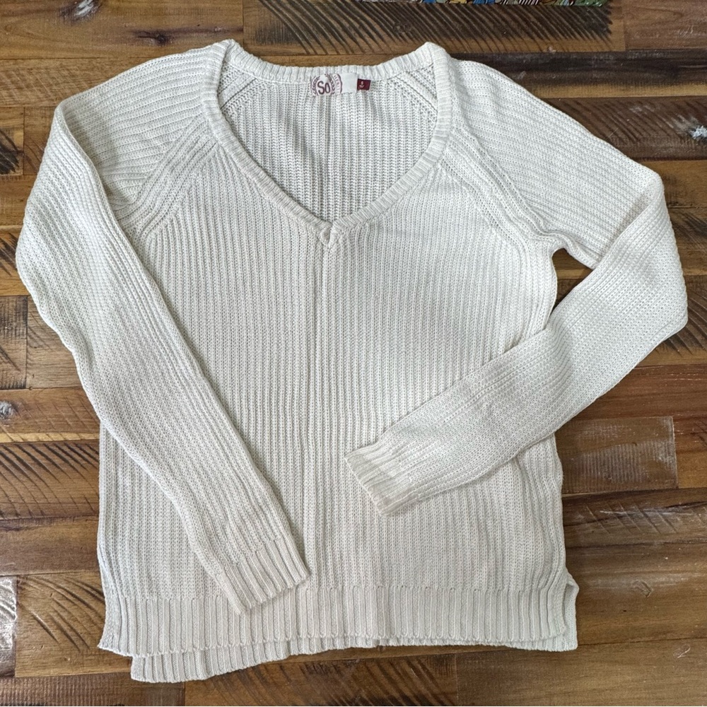 SO Cream Knitted Long Sleeve V Neck Sweatshirt